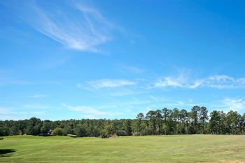 the landing golf course practice range